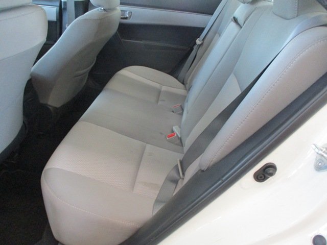 2015 Toyota Corolla LE ECO in Magog, Quebec - 7 - w1024h768px