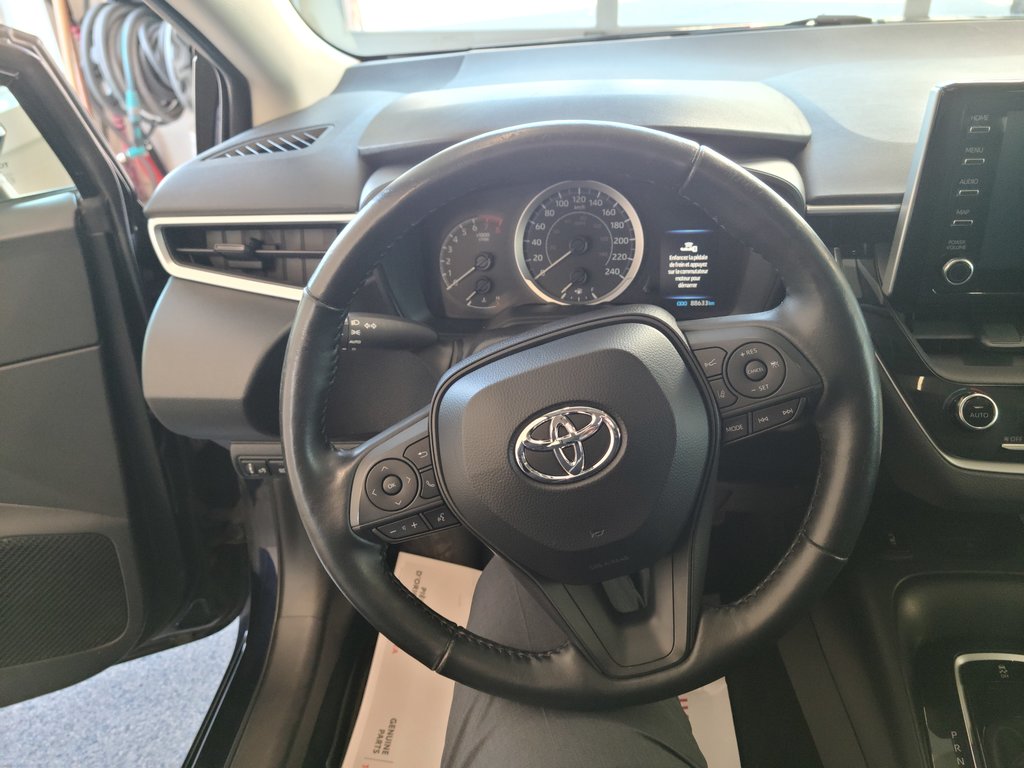 2020  Corolla LE in Magog, Quebec - 15 - w1024h768px