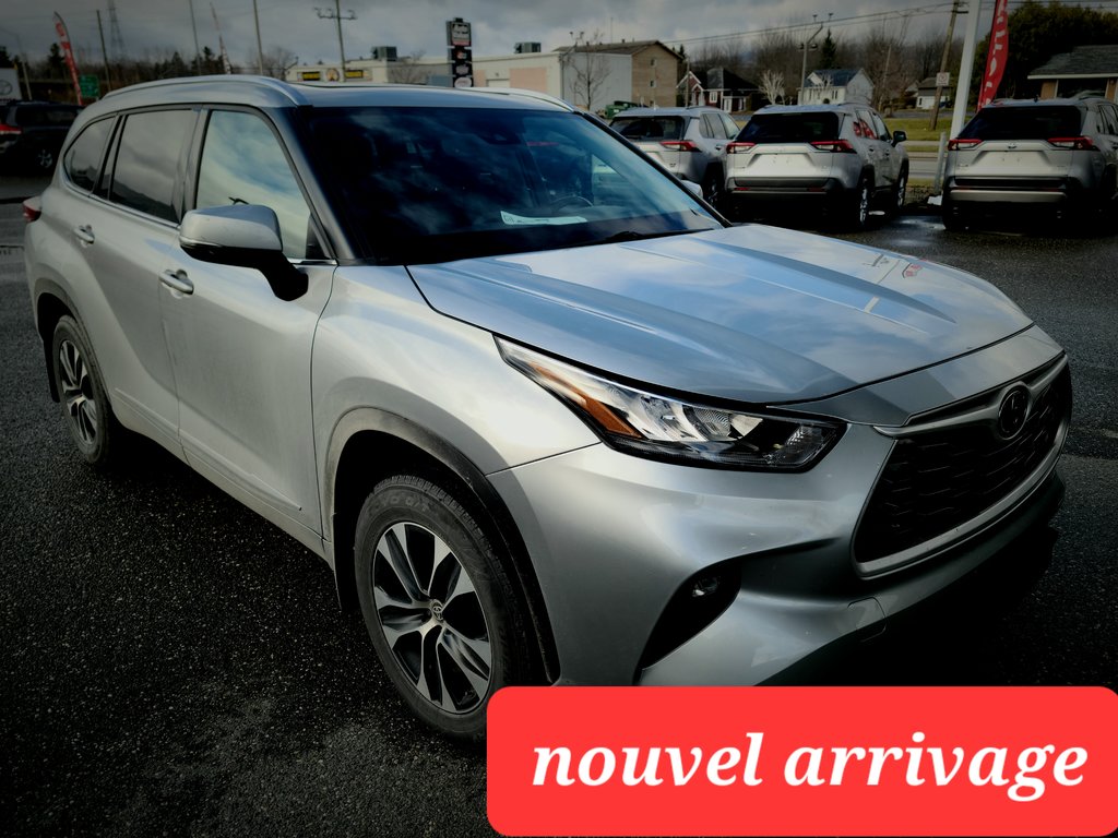 2020  Highlander XLE AWD, in Magog, Quebec - 1 - w1024h768px