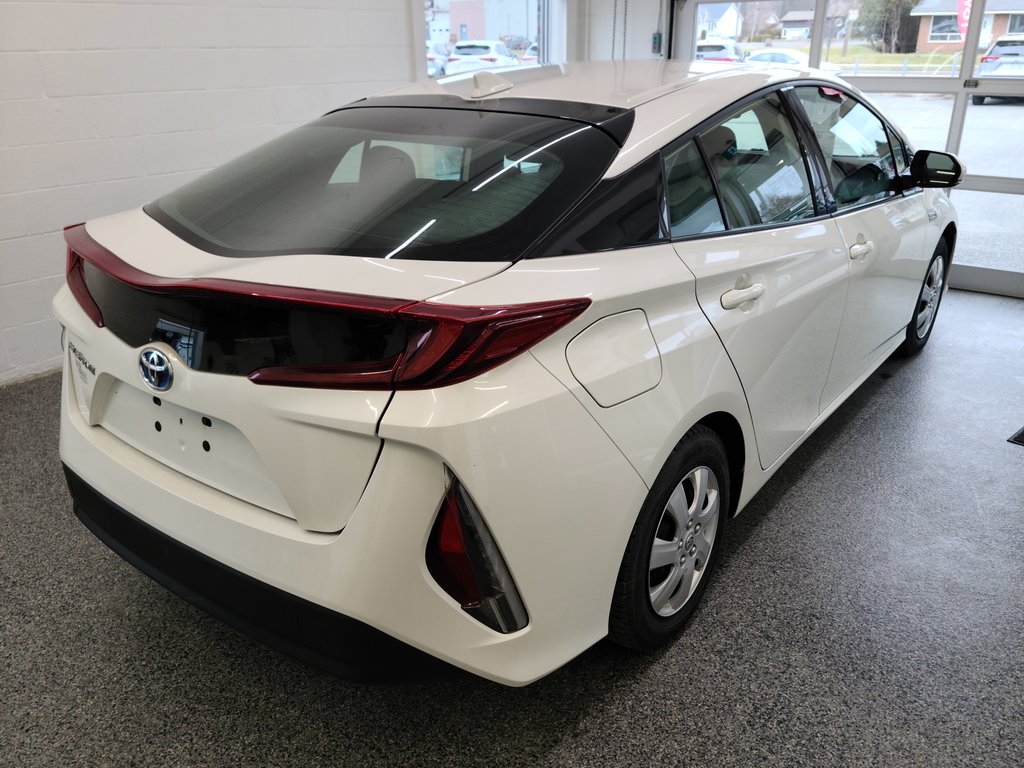 PRIUS PRIME GROUPE AMELIORER, CUIR, 2020 à Magog, Québec - 3 - w1024h768px