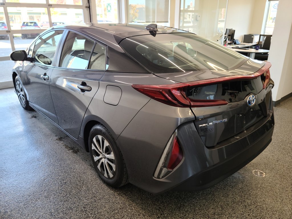 2021  PRIUS PRIME BRANCHABLE, A/C, in Magog, Quebec - 5 - w1024h768px