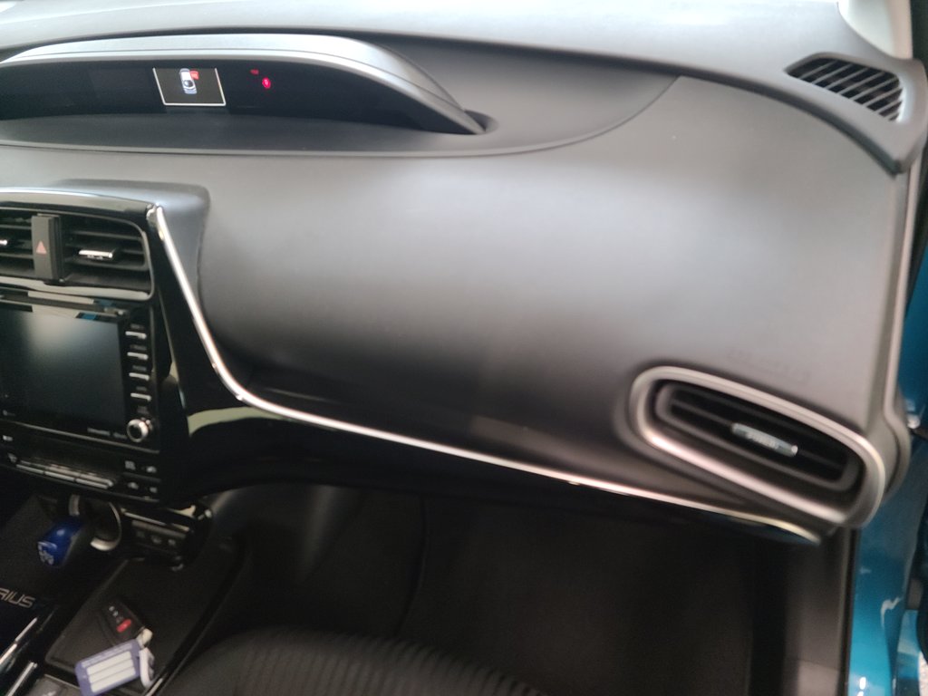 2021  PRIUS PRIME BRANCHABLE, A/C, in Magog, Quebec - 10 - w1024h768px