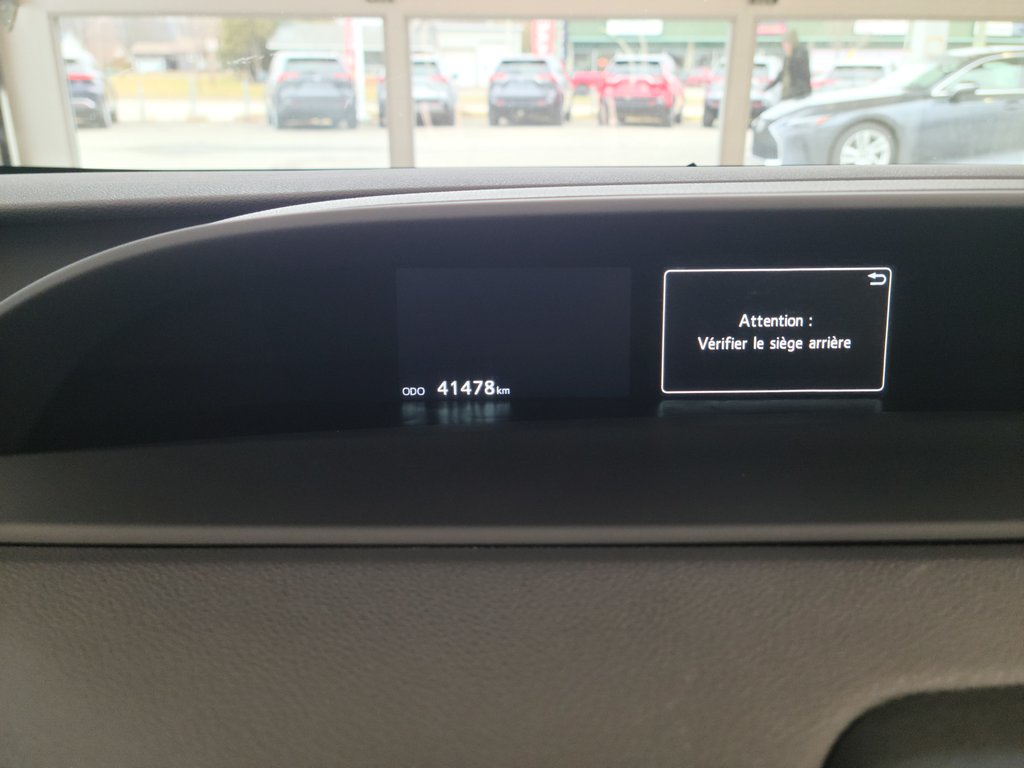 2022  PRIUS PRIME BRANCHABLE, A/C, in Magog, Quebec - 23 - w1024h768px