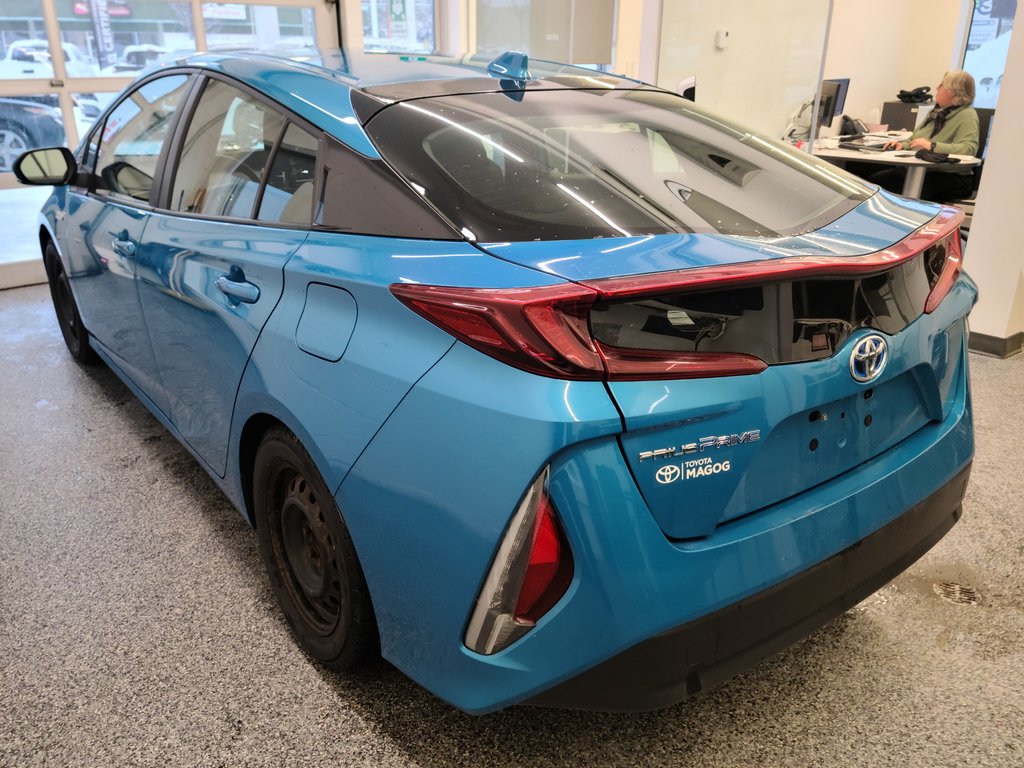 2022 Toyota PRIUS PRIME BRANCHABLE, A/C, in Magog, Quebec - 4 - w1024h768px