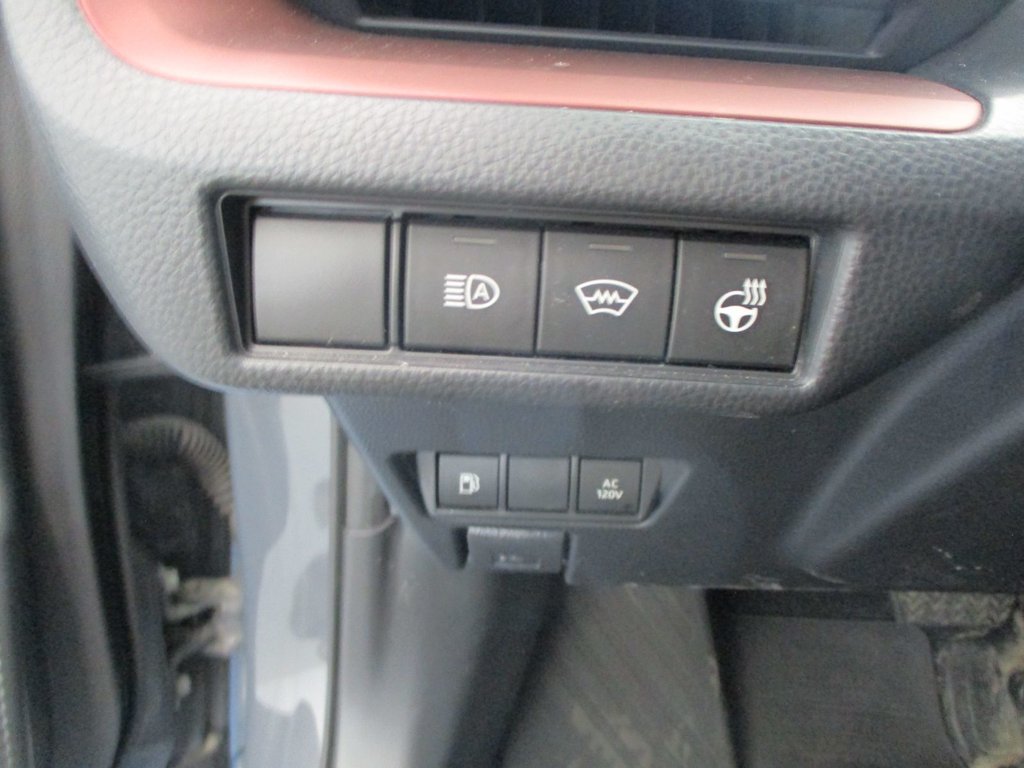 Toyota PRIUS PRIME  2023 à Magog, Québec - 10 - w1024h768px