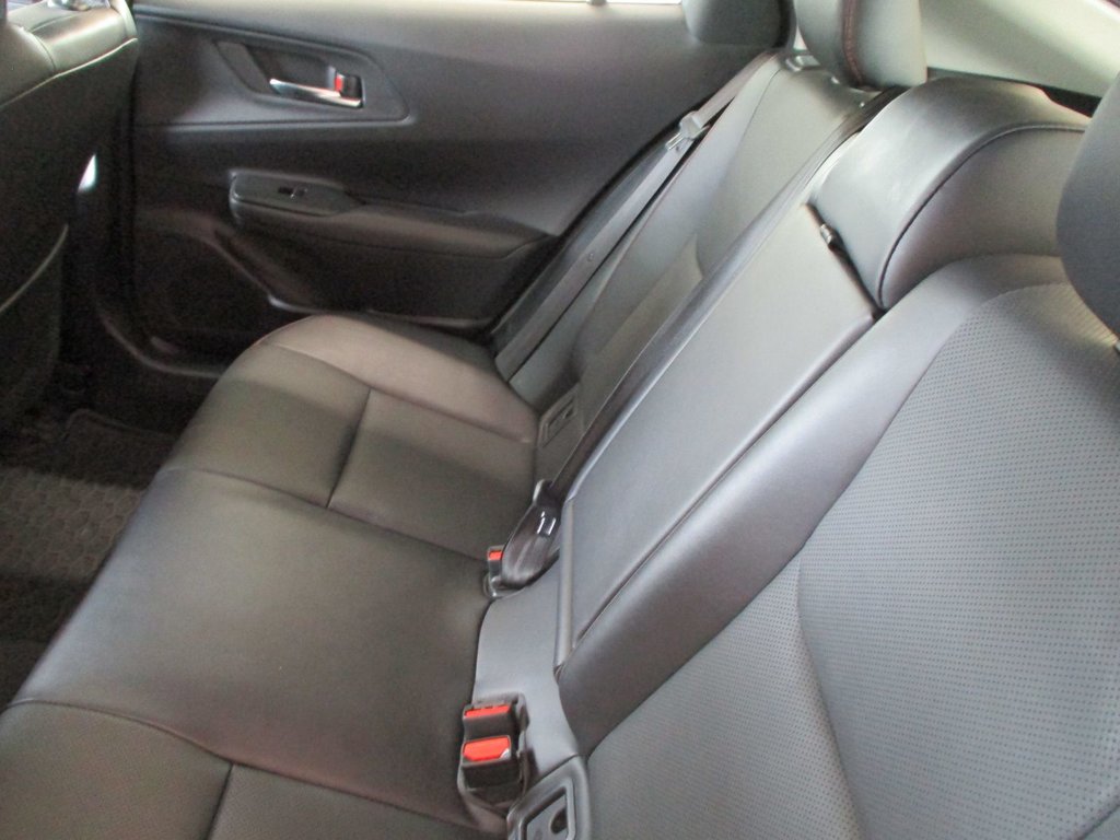 2024 Toyota PRIUS PRIME XSE, GARANTIE JUSQU EN 2028, in Magog, Quebec - 11 - w1024h768px
