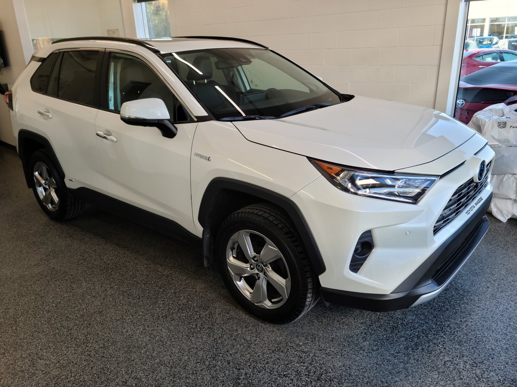 RAV4 Hybrid LIMITED AWD, 2021 à Magog, Québec - 1 - w1024h768px