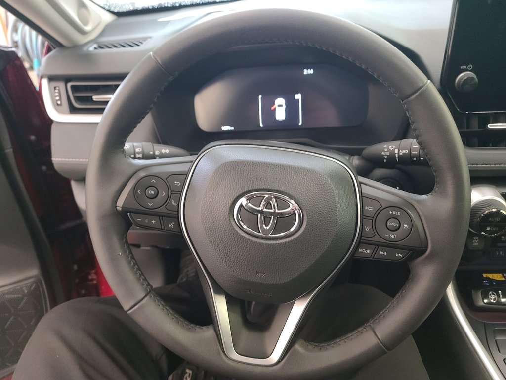 2023  RAV4 Hybrid LIMITED AWD, in Magog, Quebec - 17 - w1024h768px