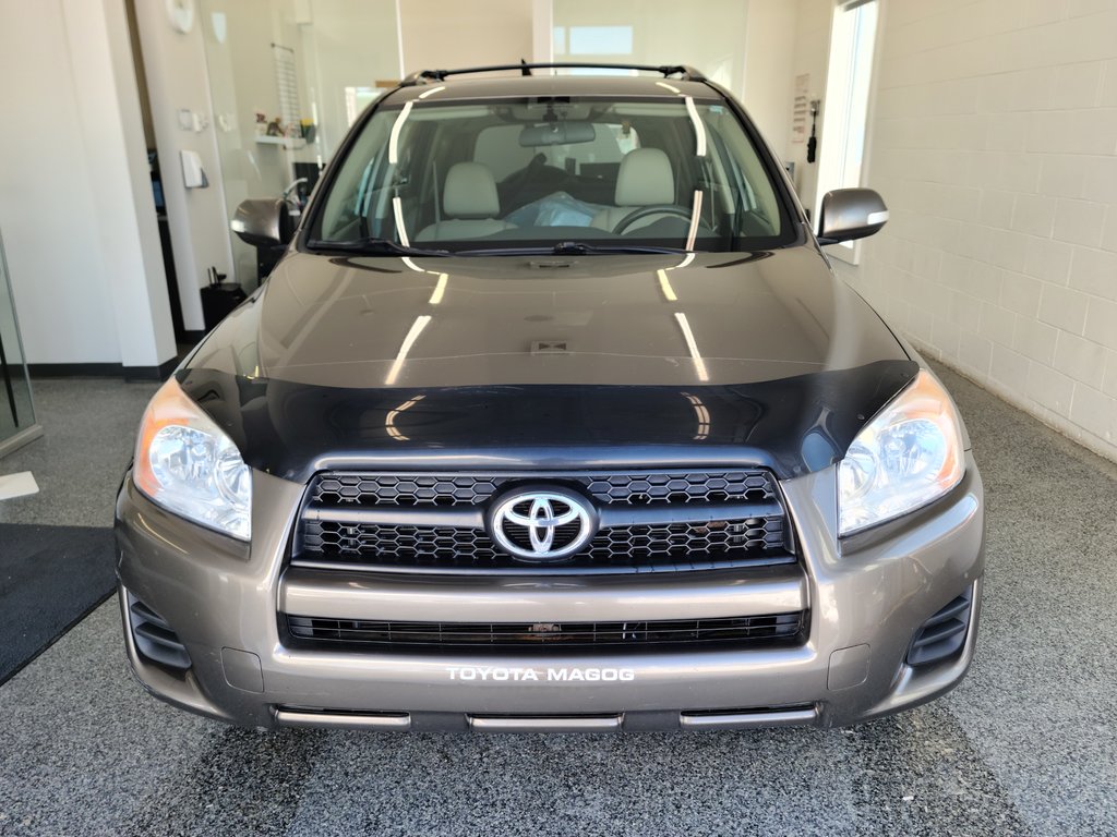 2012 Toyota RAV4 Base in Magog, Quebec - 6 - w1024h768px