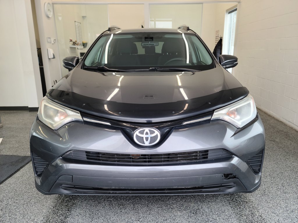 Toyota RAV4 LE AWD 2016 à Magog, Québec - 6 - w1024h768px