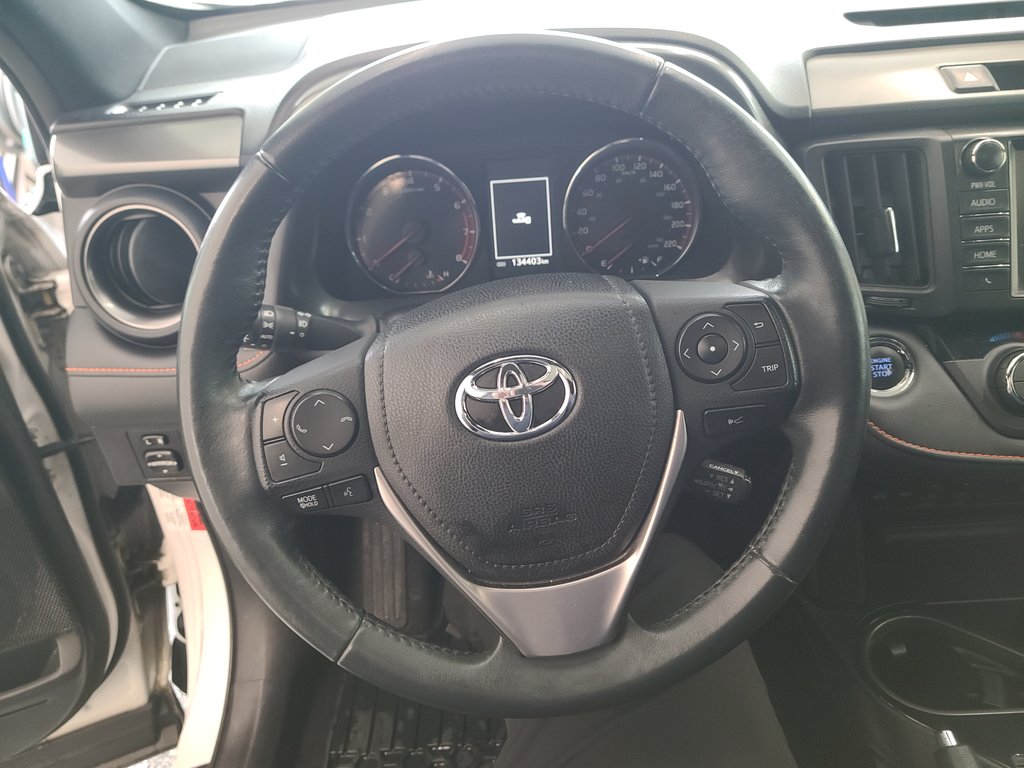 2017 Toyota RAV4 SE AWD, in Magog, Quebec - 15 - w1024h768px