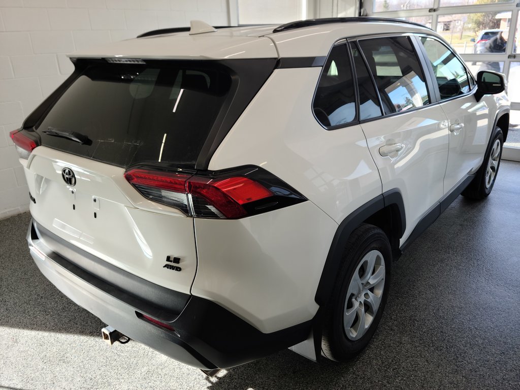 RAV4 LE AWD 2020 à Magog, Québec - 3 - w1024h768px