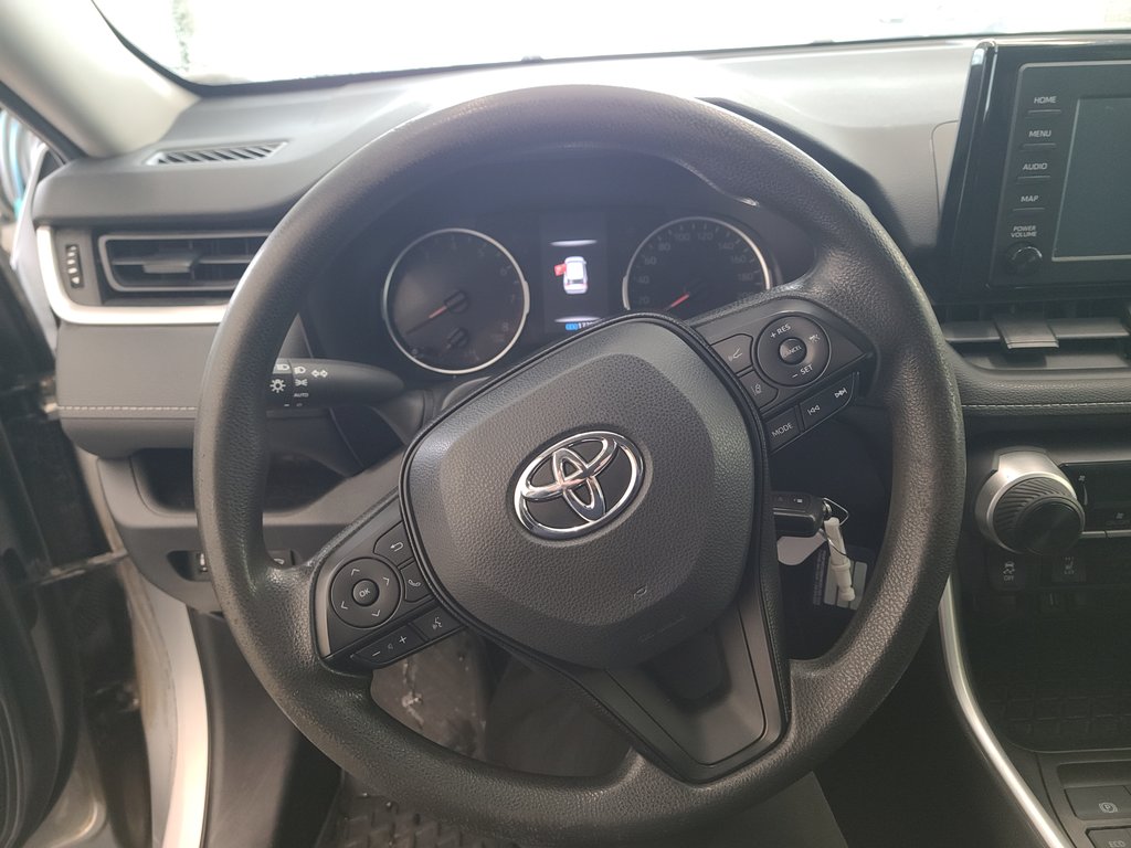 2020 Toyota RAV4 LE AWD in Magog, Quebec - 14 - w1024h768px