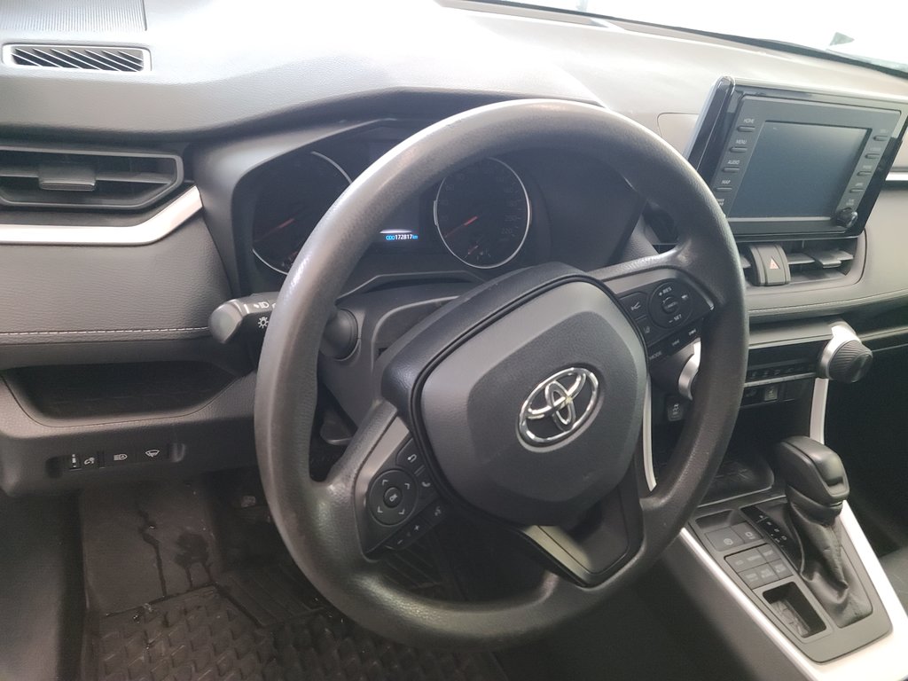 2020 Toyota RAV4 LE AWD in Magog, Quebec - 12 - w1024h768px