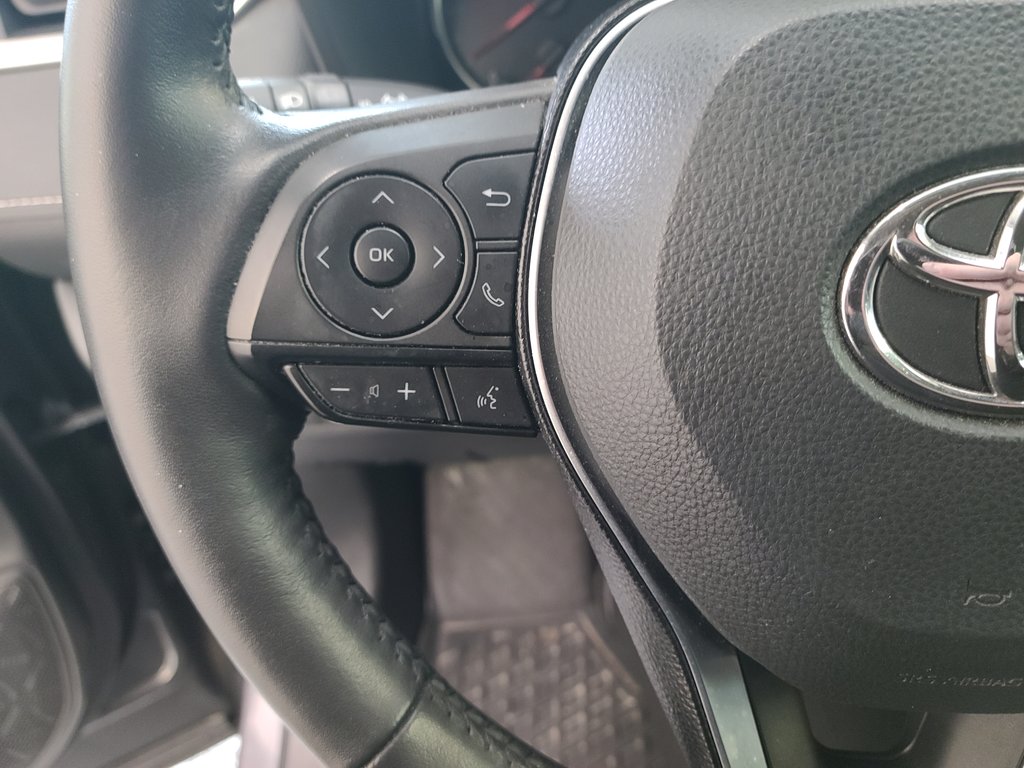 2021  RAV4 XLE AWD in Magog, Quebec - 19 - w1024h768px