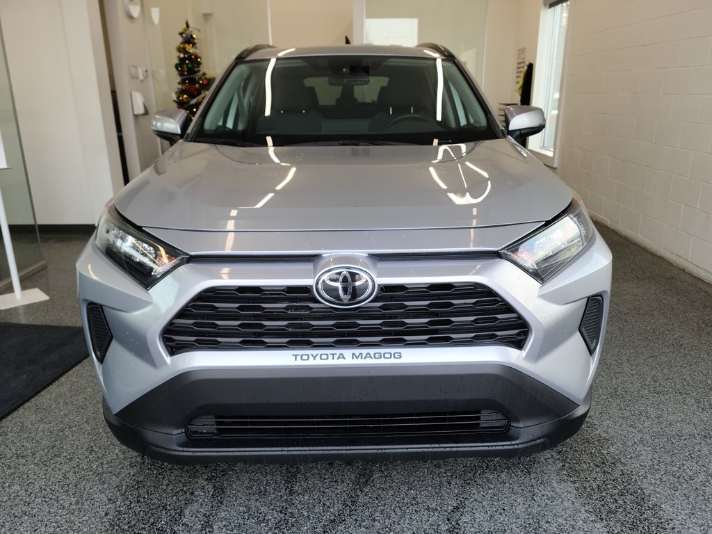 RAV4 LE AWD, 2021 à Magog, Québec - 6 - w1024h768px