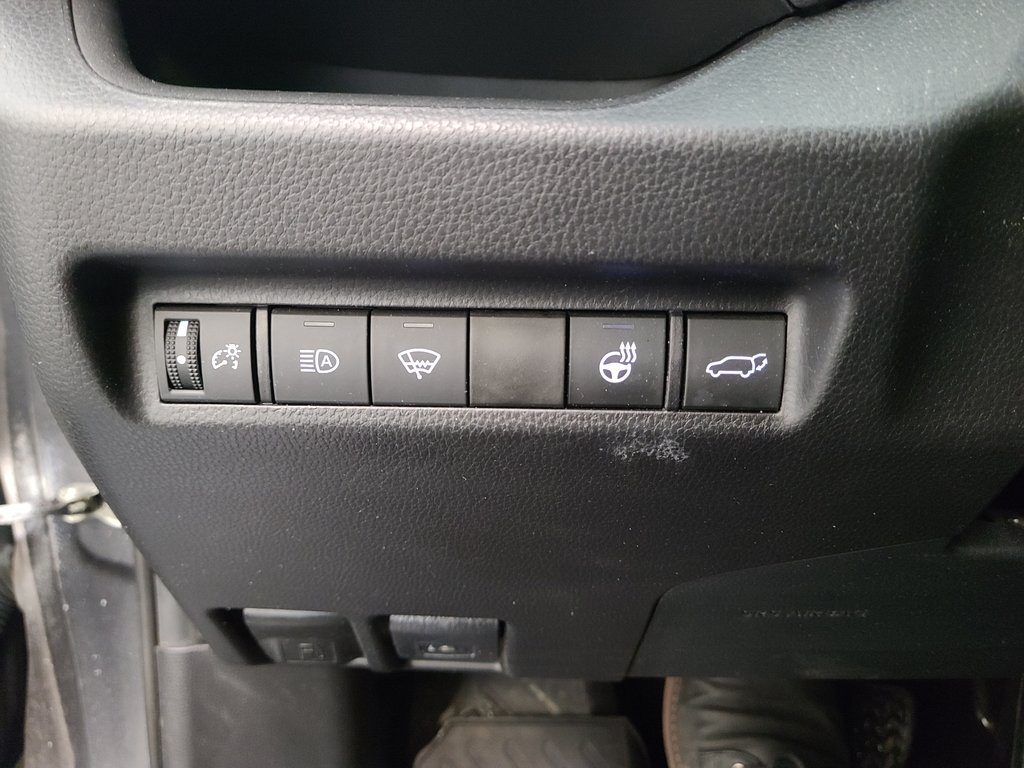 2021 Toyota RAV4 XLE PREMIUM AWD in Magog, Quebec - 24 - w1024h768px