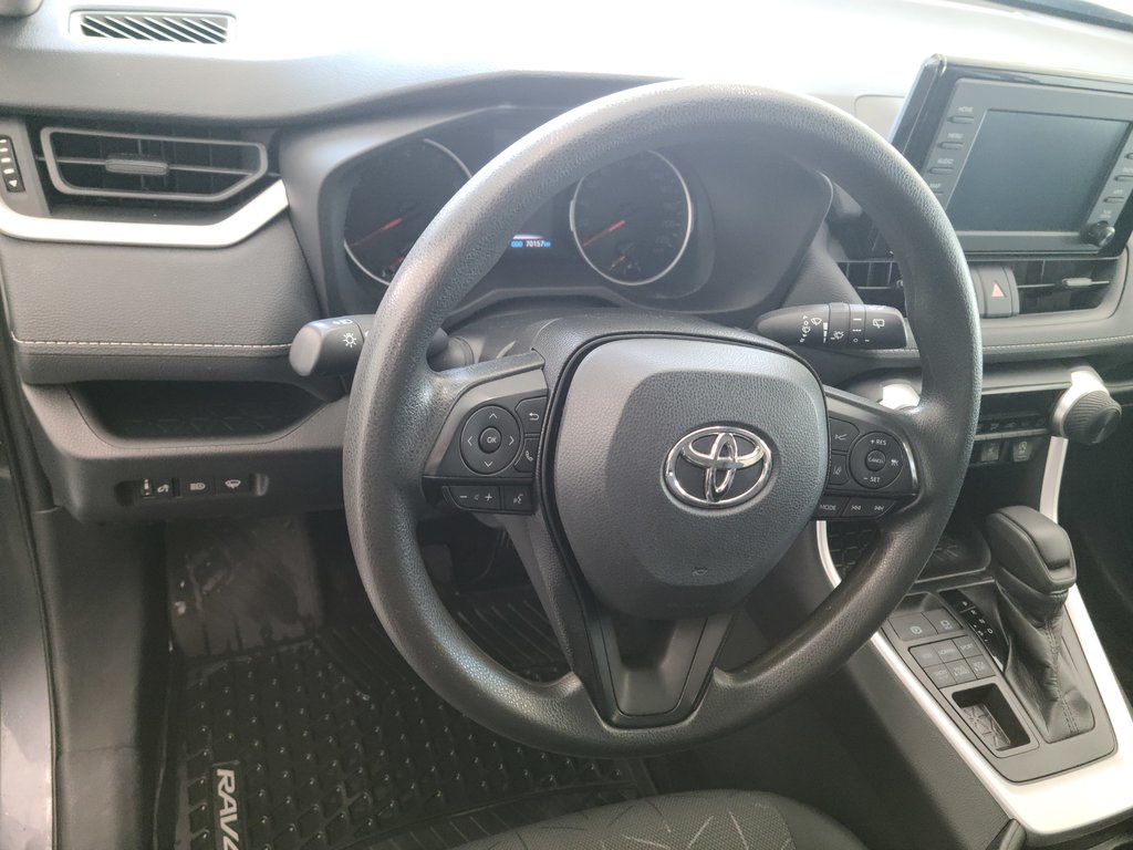 2021 Toyota RAV4 LE AWD in Magog, Quebec - 13 - w1024h768px