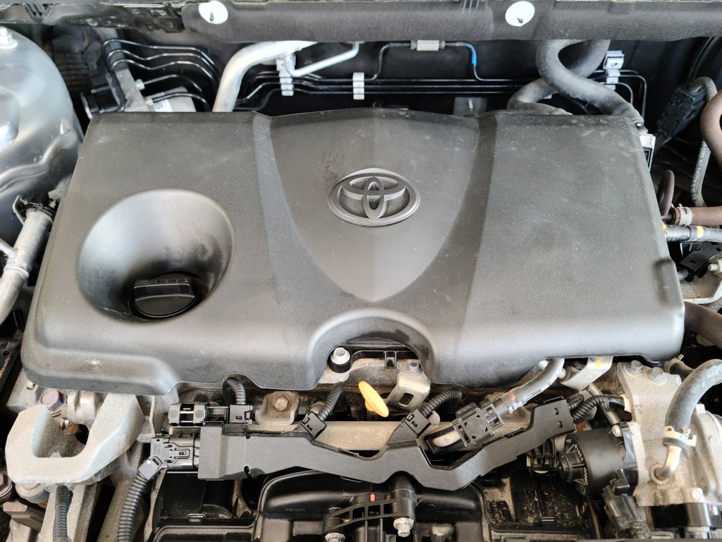 RAV4 XLE AWD, GARANTIE JUSQU EN 2026 2022 à Magog, Québec - 25 - w1024h768px