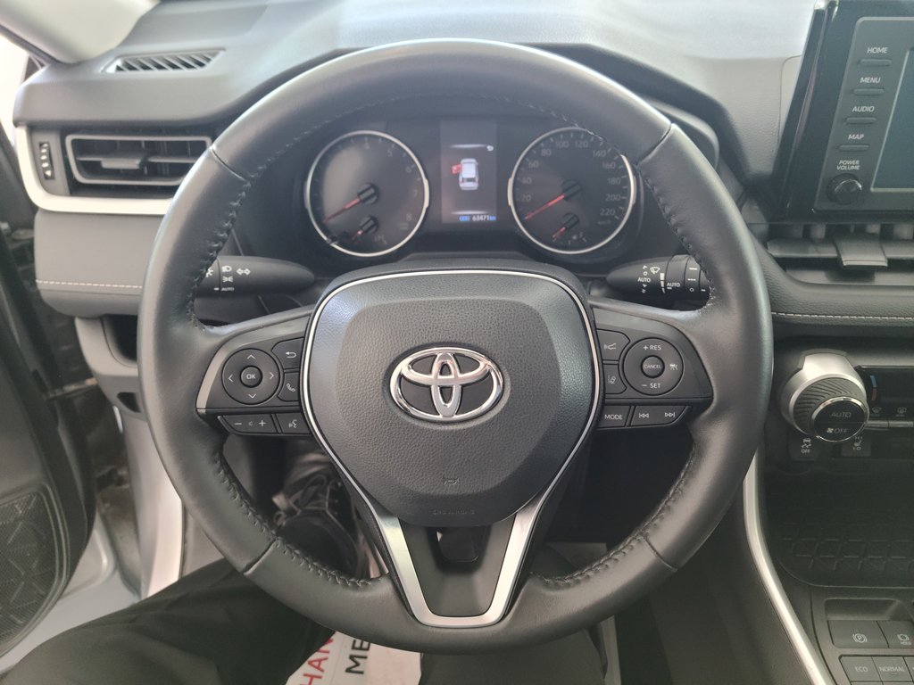 2022  RAV4 XLE AWD, GARANTIE JUSQU EN 2026 in Magog, Quebec - 16 - w1024h768px