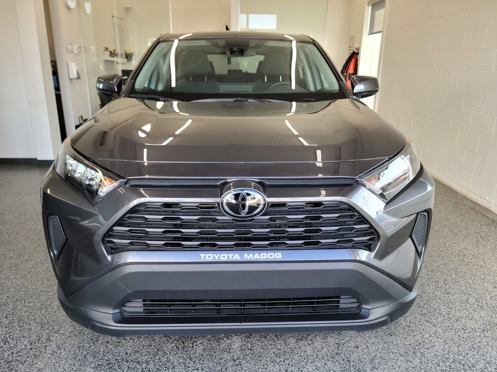 2023  RAV4 LE AWD, A/C, in Magog, Quebec - 6 - w1024h768px