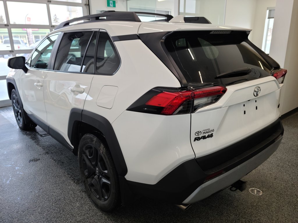 2023 Toyota RAV4 TRAIL AWD, CUIR, TOIT, in Magog, Quebec - 5 - w1024h768px