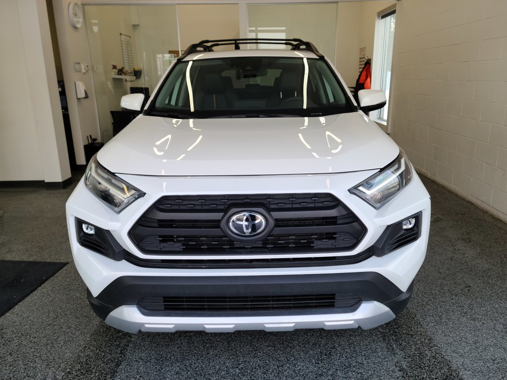 2023 Toyota RAV4 TRAIL AWD, CUIR, TOIT, in Magog, Quebec - 6 - w1024h768px