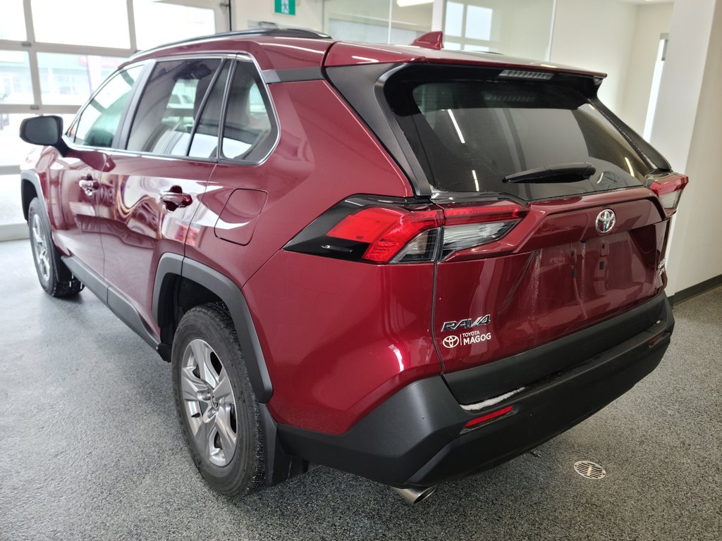 Toyota RAV4 *************XLE AWD, TOIT, MAGS, 2023 à Magog, Québec - 5 - w1024h768px