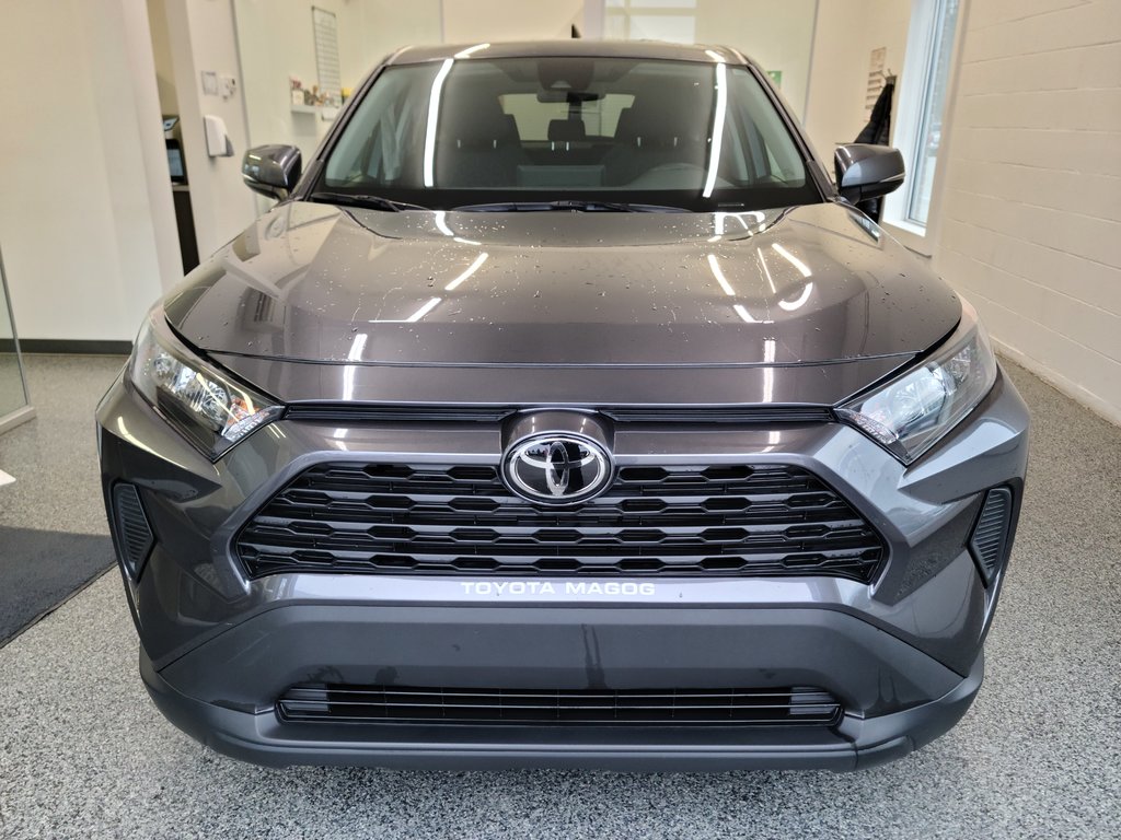 RAV4 LE AWD 2024 à Magog, Québec - 6 - w1024h768px