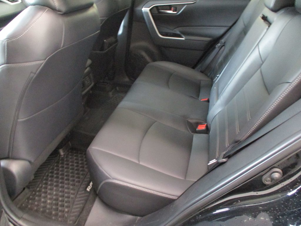 2024 Toyota RAV4 XLE in Magog, Quebec - 8 - w1024h768px
