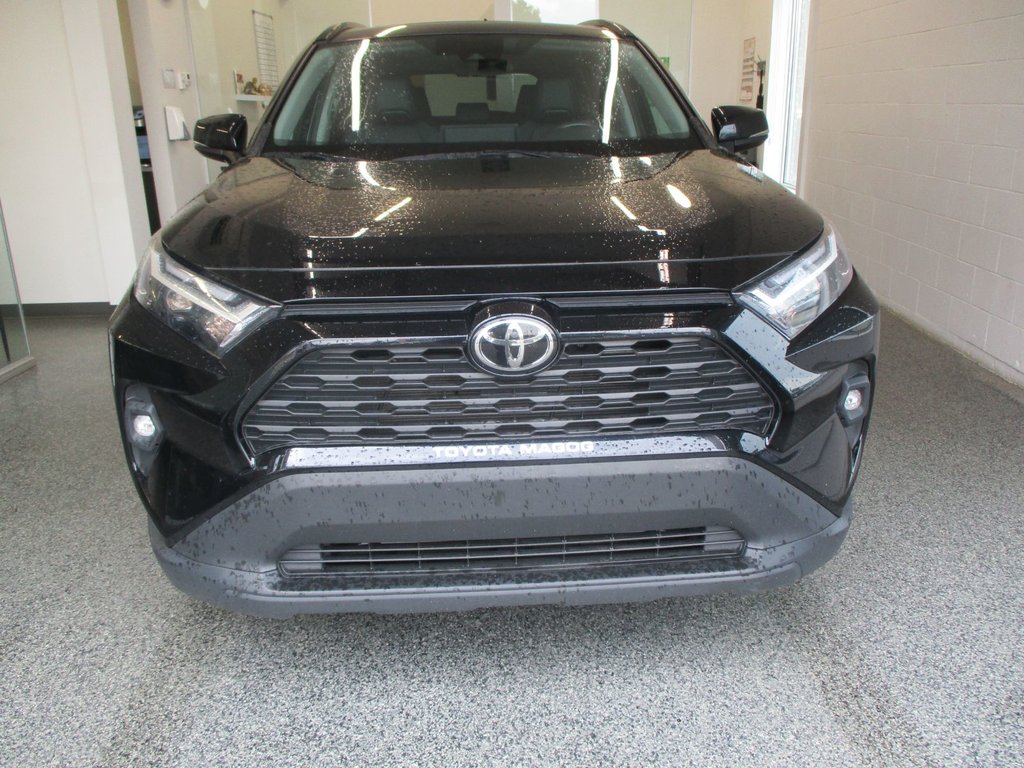 2024 Toyota RAV4 XLE in Magog, Quebec - 6 - w1024h768px