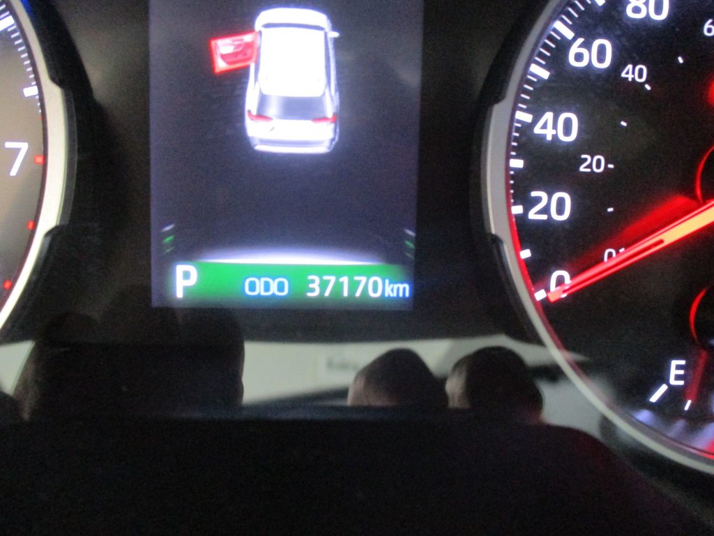 2024 Toyota RAV4 XLE in Magog, Quebec - 17 - w1024h768px