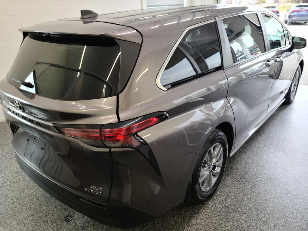 Sienna Hybrid XLE FWD 2021 à Magog, Québec - 3 - w1024h768px