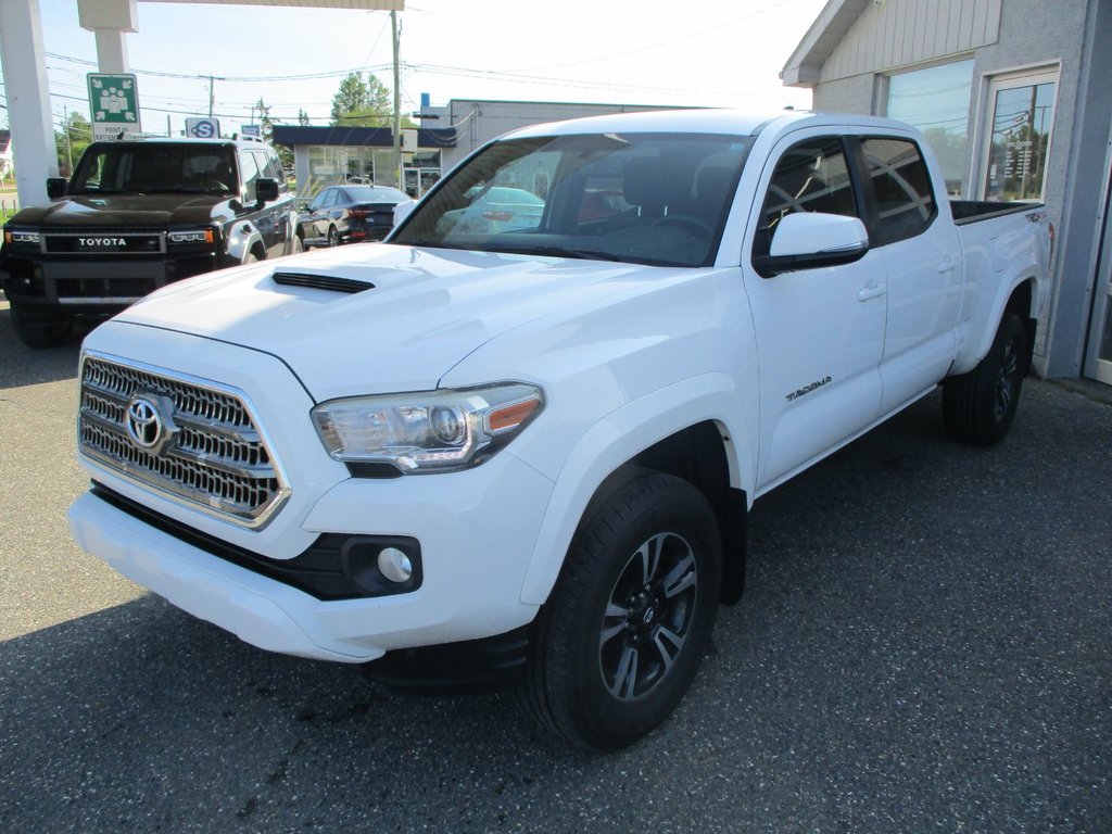 Toyota Tacoma TRD SPORT 4X4, 2017 à Magog, Québec - 6 - w1024h768px