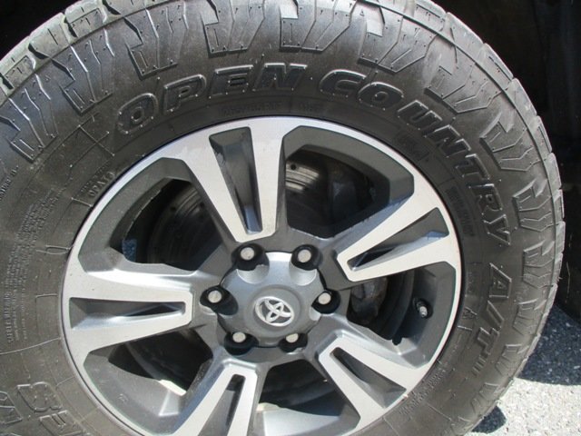 2019 Toyota Tacoma TRD SPORT PREMIUM in Magog, Quebec - 23 - w1024h768px