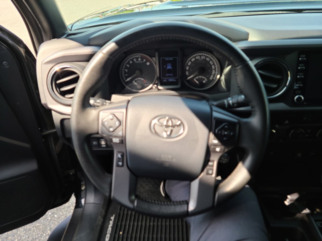 2020  Tacoma TRD SPORT PREMIUM, CUIR, TOIT, in Magog, Quebec - 16 - w1024h768px