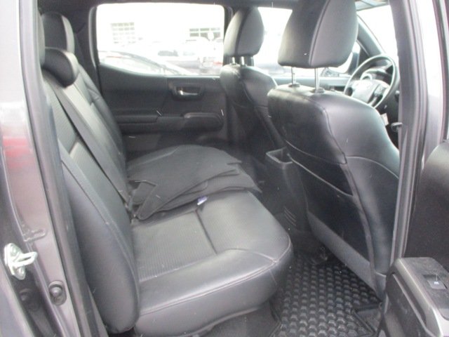 Toyota Tacoma TRD sport Premium 2020 à Magog, Québec - 6 - w1024h768px