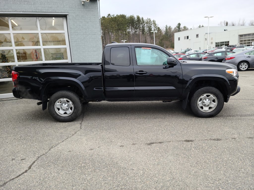 2021  Tacoma 4X4 AUTOMATIQUE, in Magog, Quebec - 3 - w1024h768px