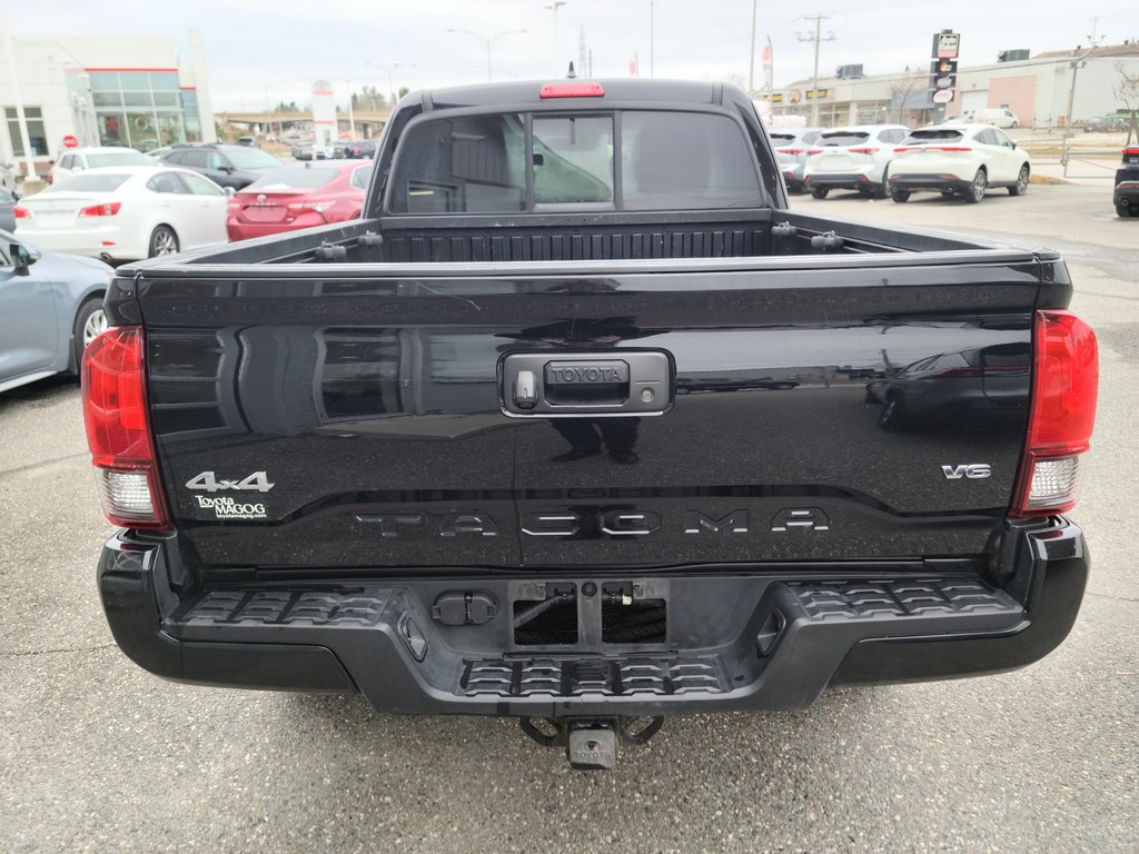 2021  Tacoma 4X4 AUTOMATIQUE, in Magog, Quebec - 5 - w1024h768px