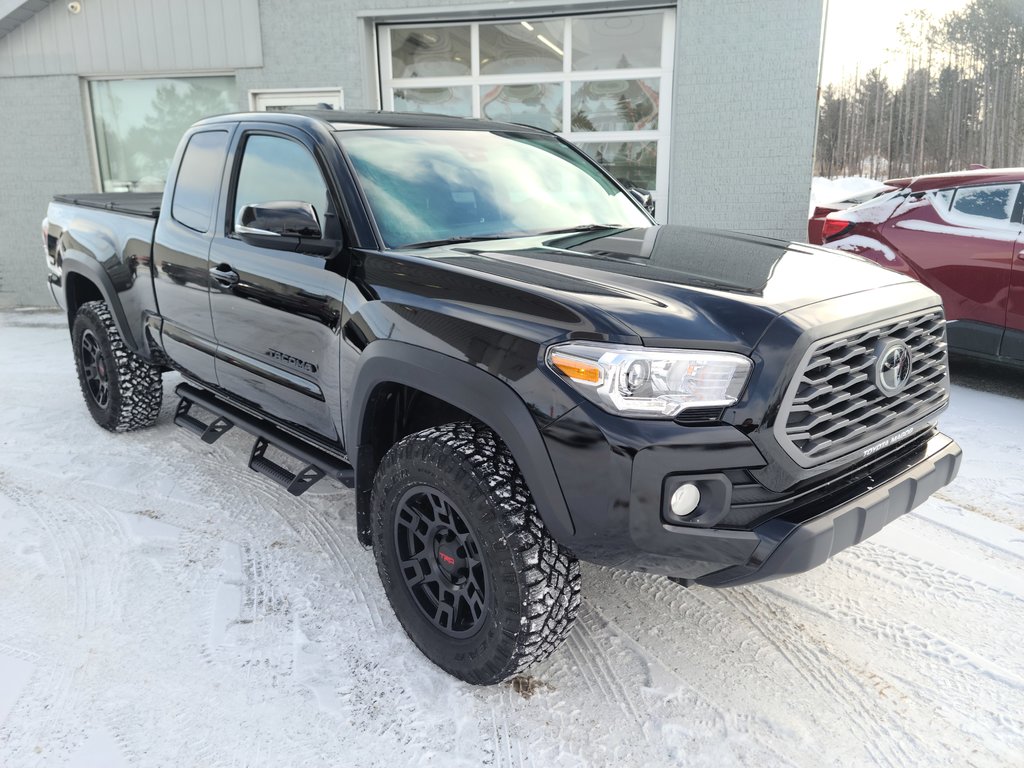 Toyota Tacoma TRD OFF ROAD 4X4 2023 à Magog, Québec - 1 - w1024h768px