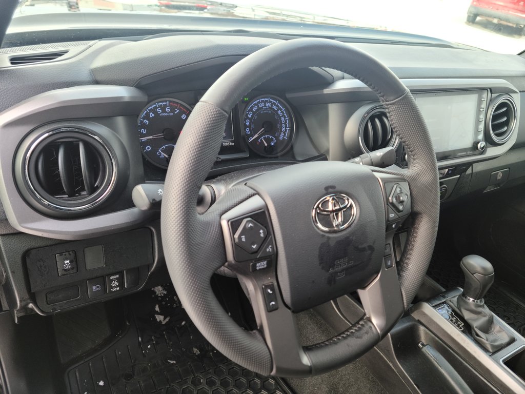 Toyota Tacoma TRD OFF ROAD 4X4 2023 à Magog, Québec - 14 - w1024h768px