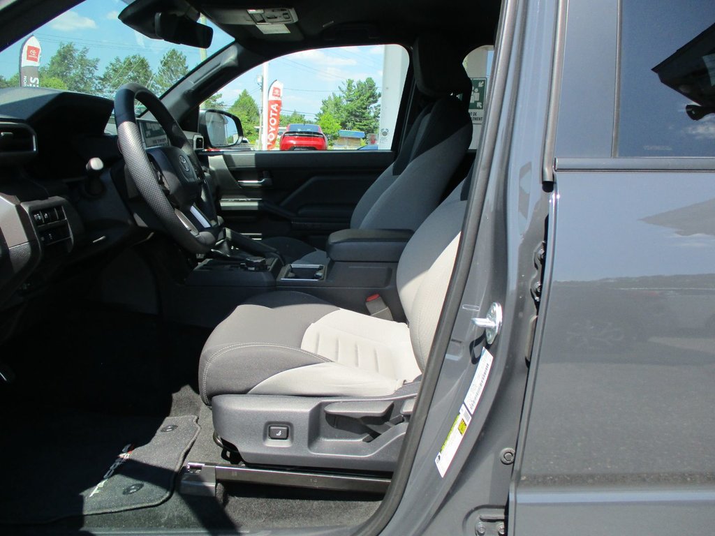Toyota Tacoma  2024 à Magog, Québec - 9 - w1024h768px