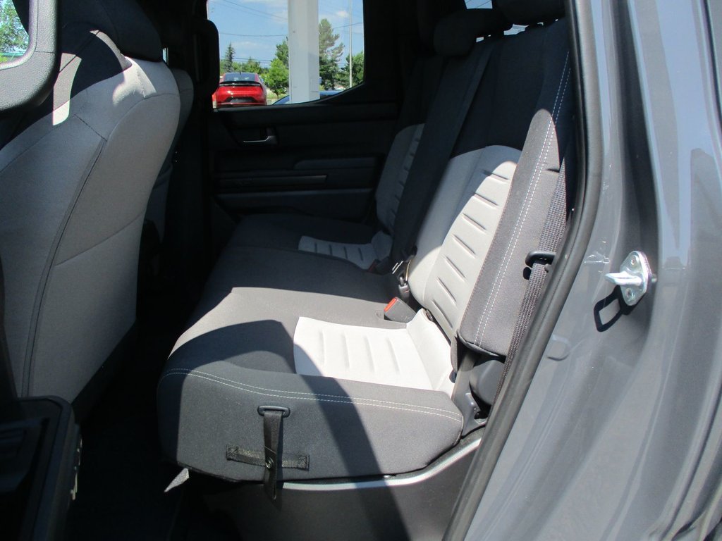 Toyota Tacoma  2024 à Magog, Québec - 10 - w1024h768px