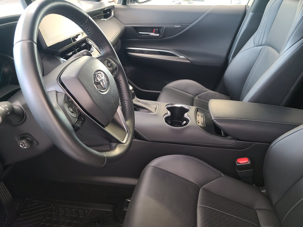 VENZA HYBRID XLE AWD, 2022 à Magog, Québec - 13 - w1024h768px