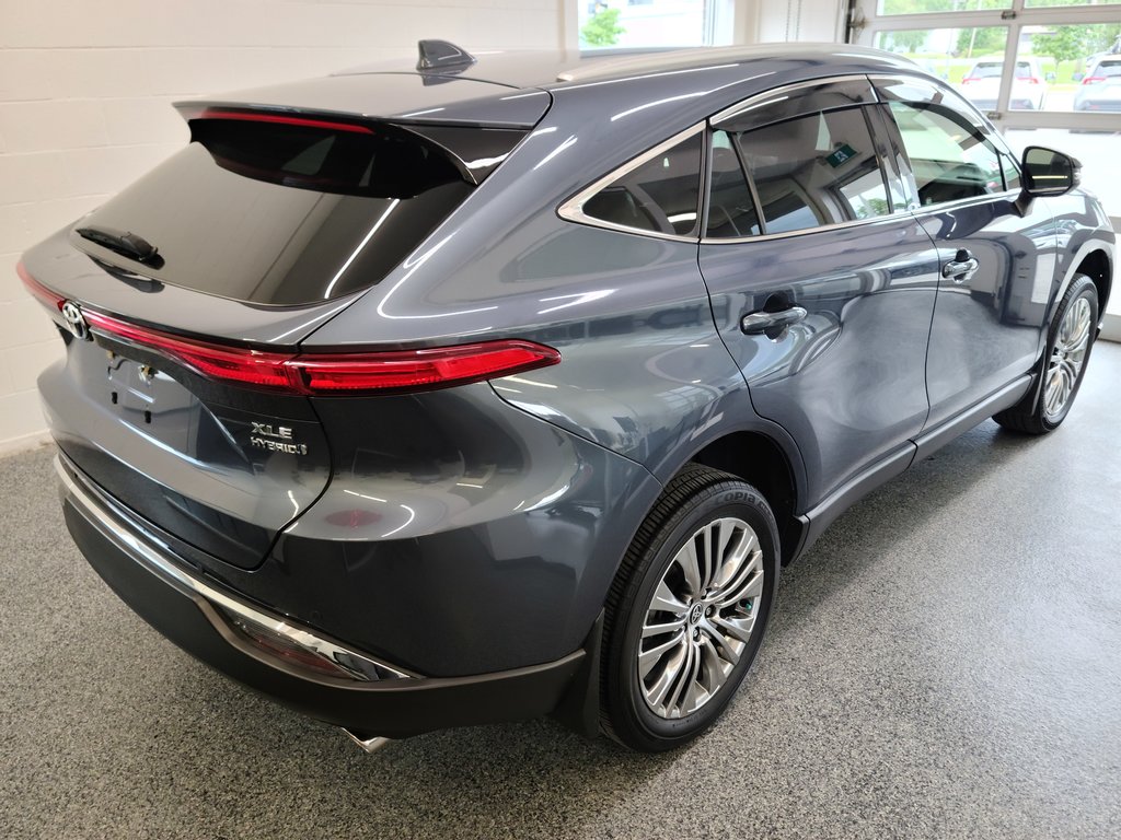 VENZA HYBRID XLE AWD, 2022 à Magog, Québec - 3 - w1024h768px