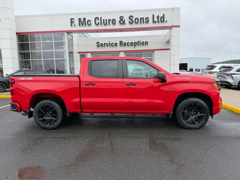 2023 Chevrolet Silverado 1500 Custom in Grand Falls, New Brunswick - 2 - w1024h768px