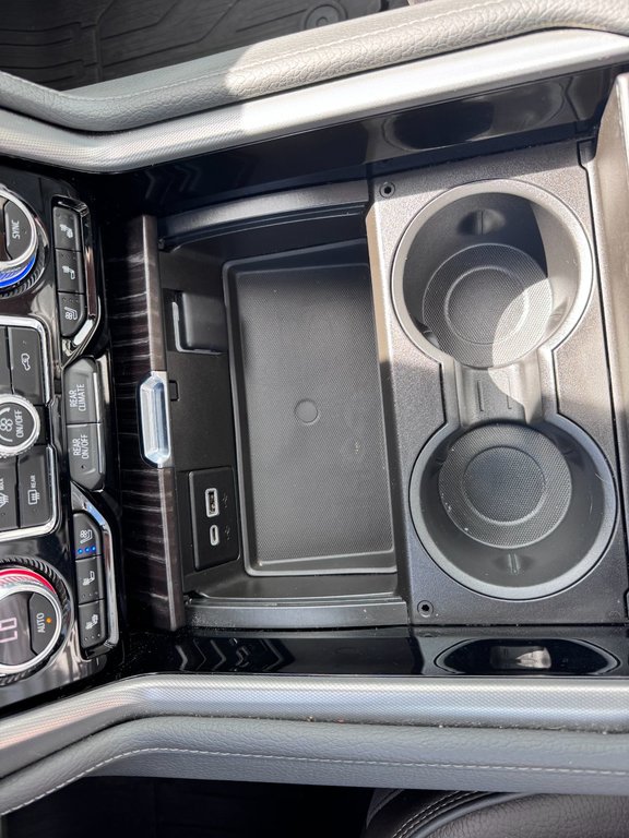 GMC Yukon Denali 2021 à Grand-Sault, Nouveau-Brunswick - 25 - w1024h768px