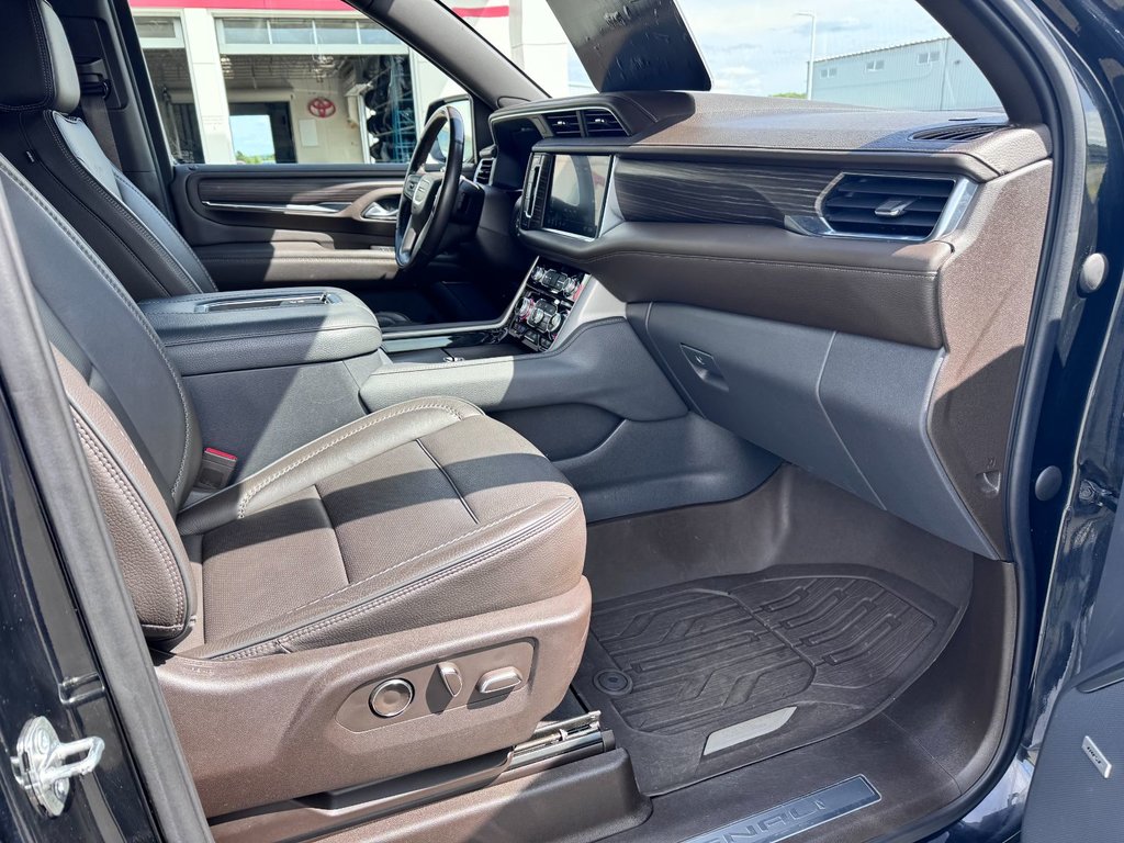 GMC Yukon Denali 2021 à Grand-Sault, Nouveau-Brunswick - 10 - w1024h768px