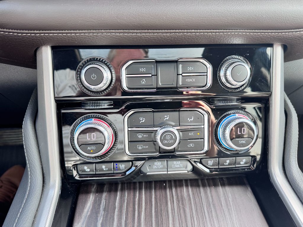 GMC Yukon Denali 2021 à Grand-Sault, Nouveau-Brunswick - 24 - w1024h768px