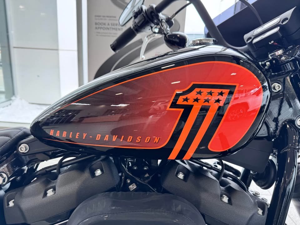 2023 HARLEY DAVIDSON STREET BOB BLACK in Grand Falls, New Brunswick - 7 - w1024h768px